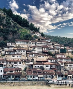 panorama case Berat